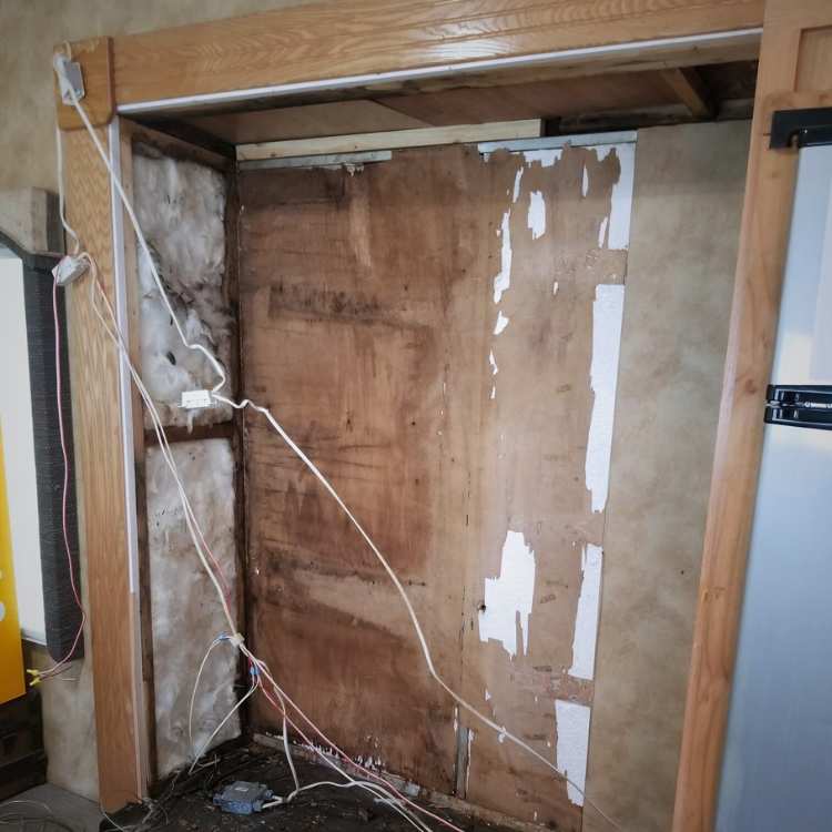 Image of an RV slide replacement done by Ricks RV Repairs